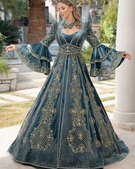 Şık Gelinlik Modeli 11