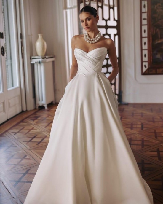 Şık Gelinlik Modeli 13