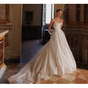 Şık Gelinlik Modeli 22