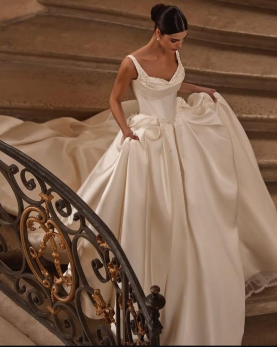 Şık Gelinlik Modeli 53