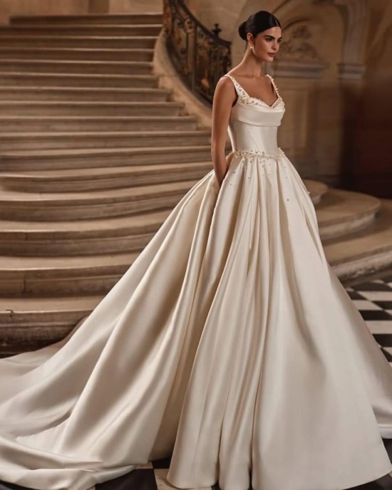 Şık Gelinlik Modeli 69