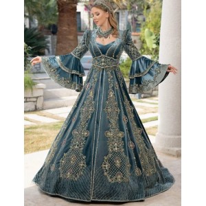 Şık Gelinlik Modeli 11