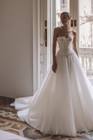 Şık Gelinlik Modeli 12