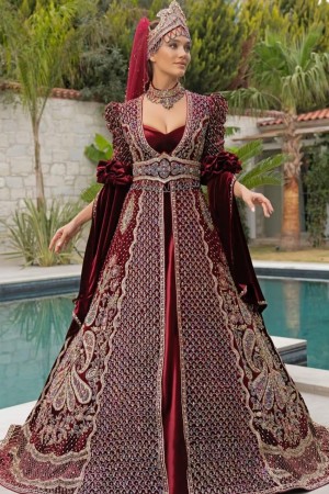 Şık Gelinlik Modeli 41