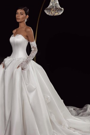 Şık Gelinlik Modeli 47