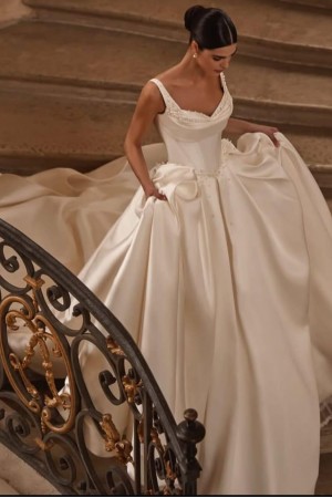 Şık Gelinlik Modeli 53